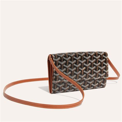 goyard varenne continental wallet.